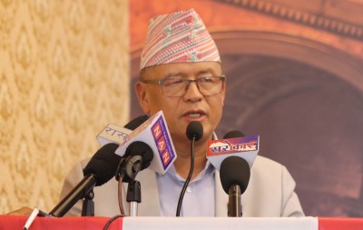  राजनीतिमा गरेको त्यागको मूल्य खोज्नु गलत : उपसभापति गुरुङ 